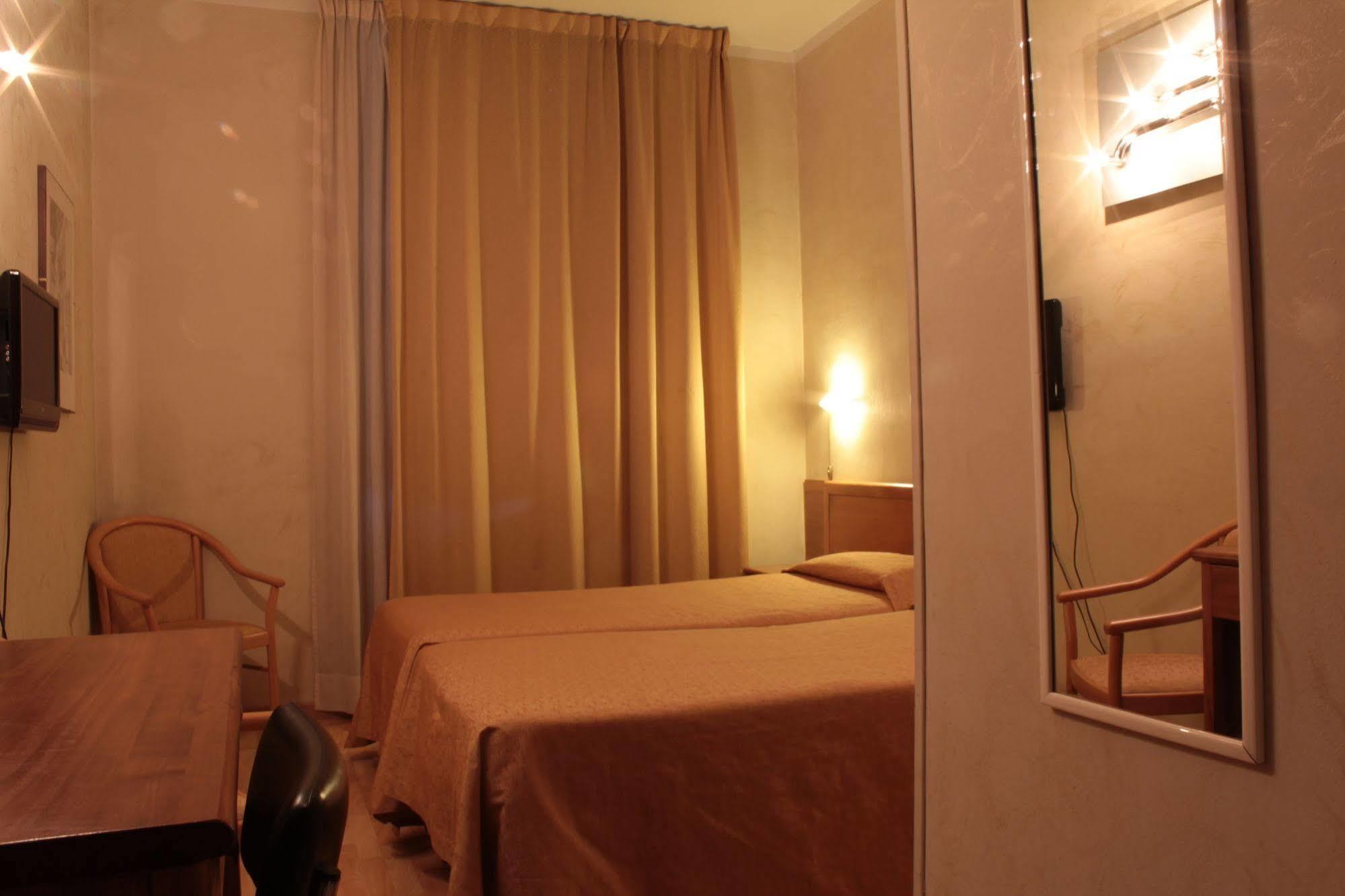 Hotel Montevecchio 3*